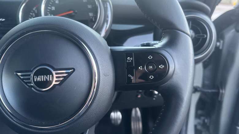 MINI Hatchback 1.5 Cooper Sport 3dr Petrol Hatchback